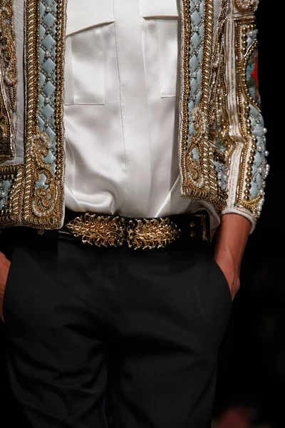 Look 13